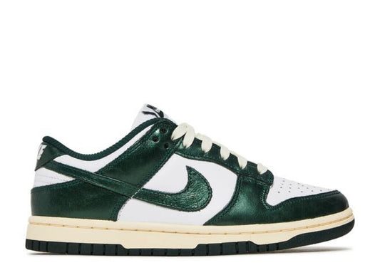 W NIKE DUNK LOW 'VINTAGE GREEN'