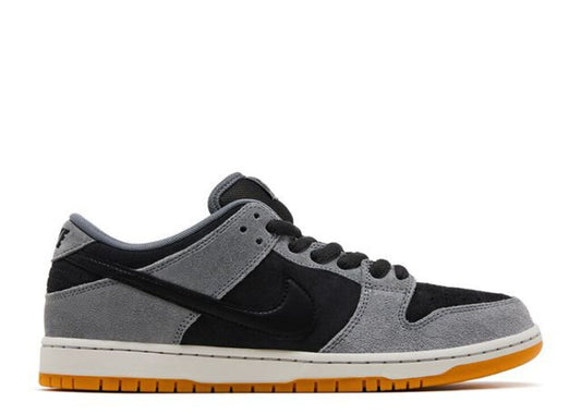 SB DUNK LOW PRO 'BLACK & SMOKE GREY