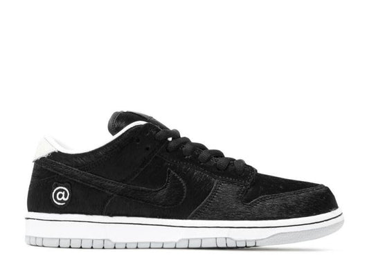 NIKE SB DUNK LOW OG QS 'BEARBRICK'